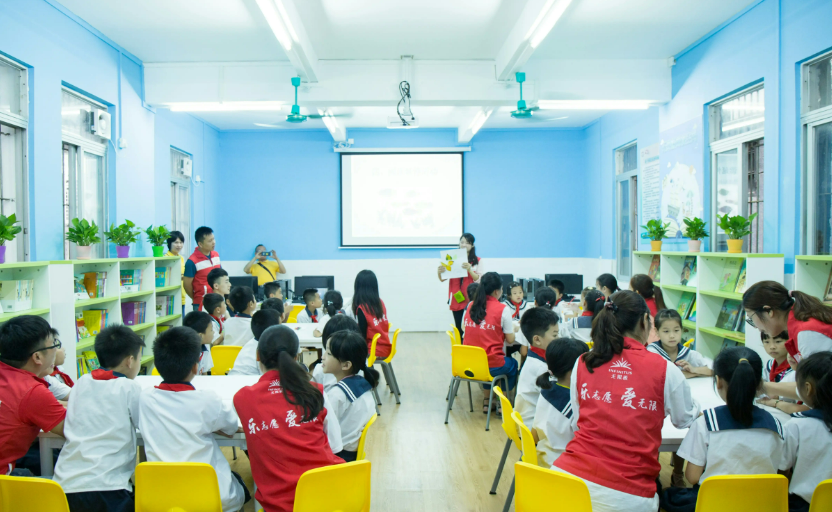 莫桑比克大学与社区共建青少年活动中心 课余时光有了好去处